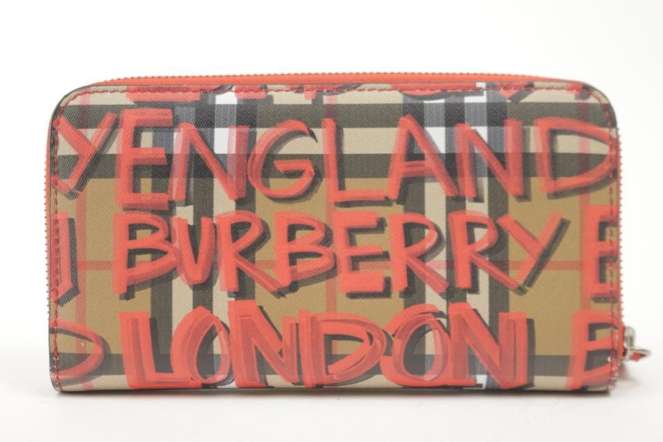 burberry zippy wallet