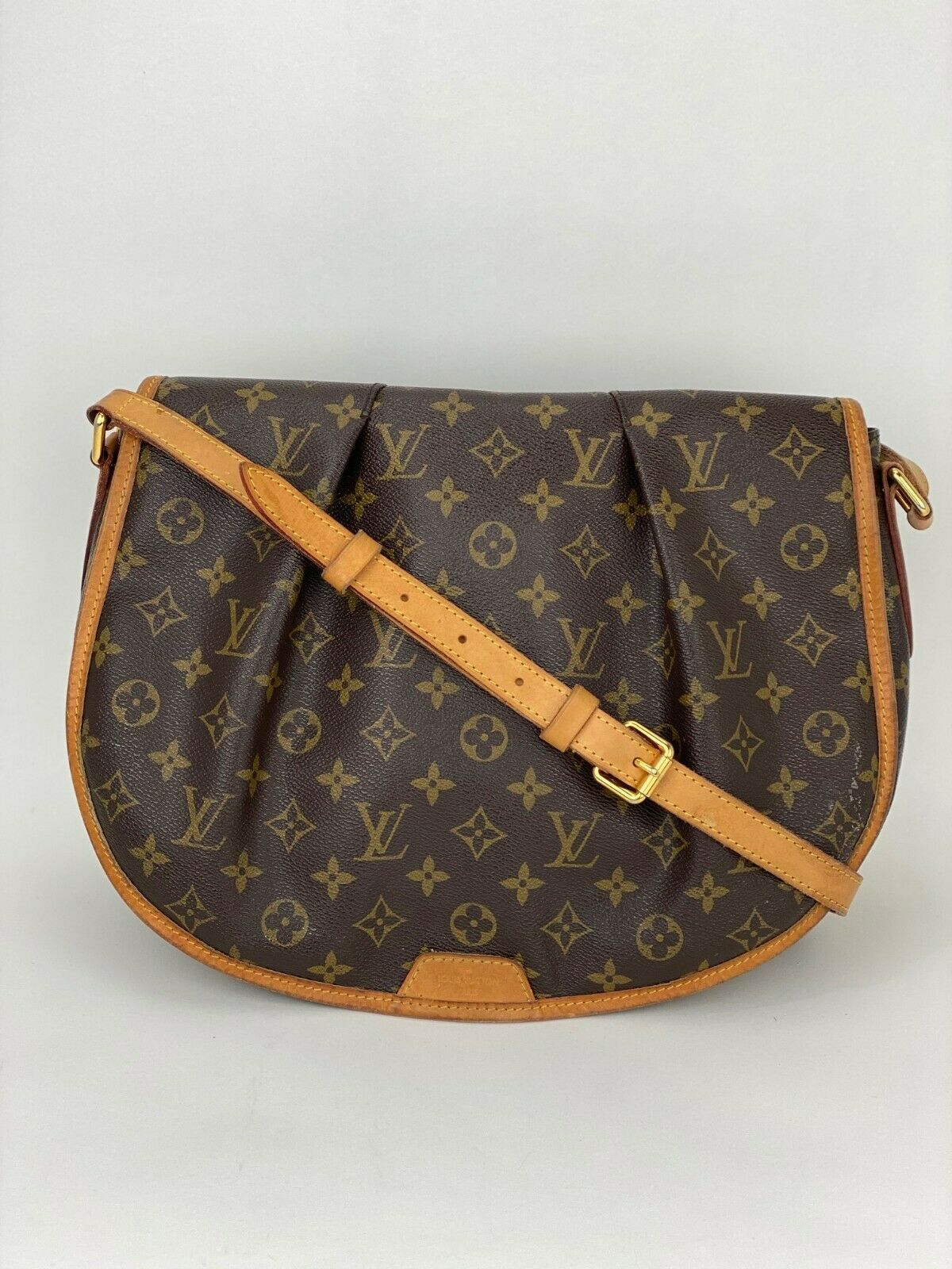 lv monogram messenger bag