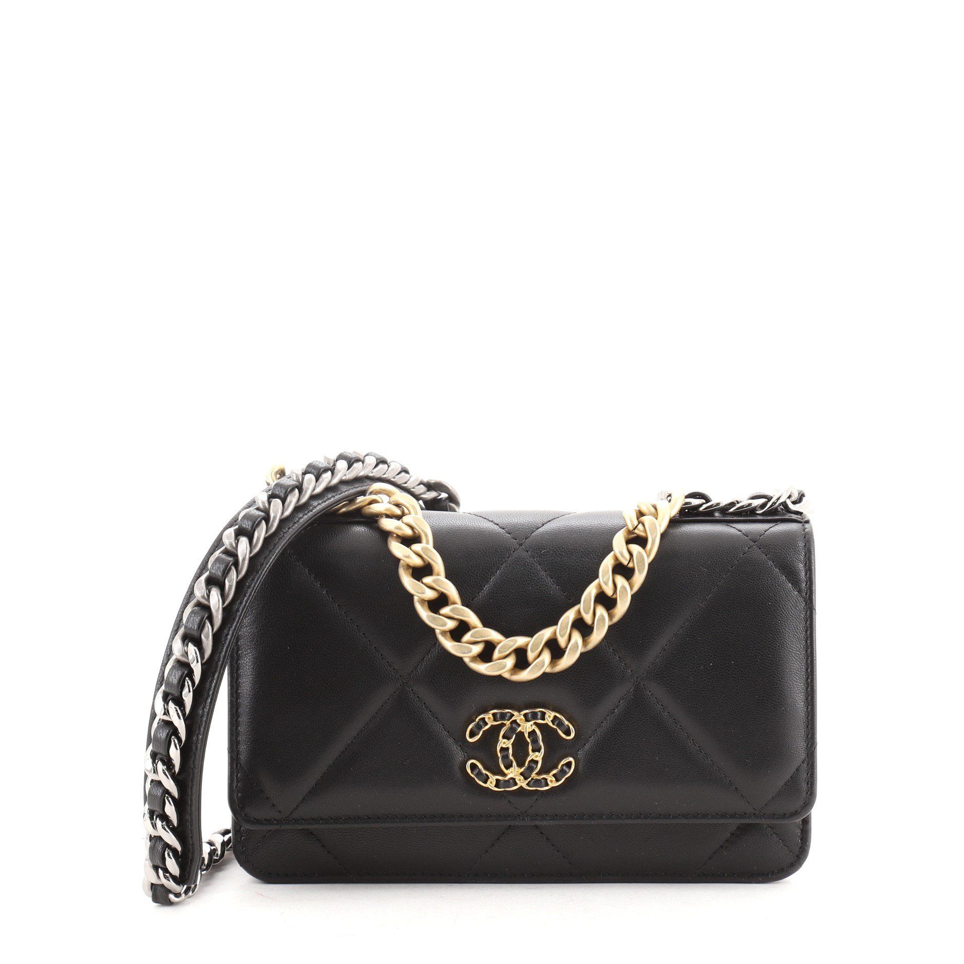 goatskin quilted 19 wallet on chain woc black
