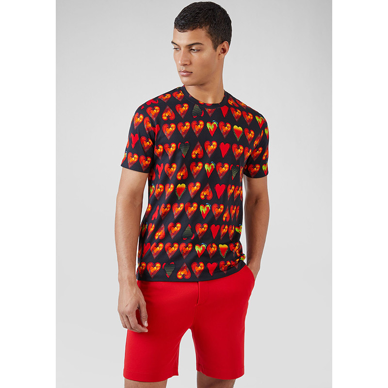New 650 Versace Mens Black 100 Cotton Red Heart Runway Print Leprix New 650 Versace Mens Black 100 Cotton Red Heart Runway Print Leprix