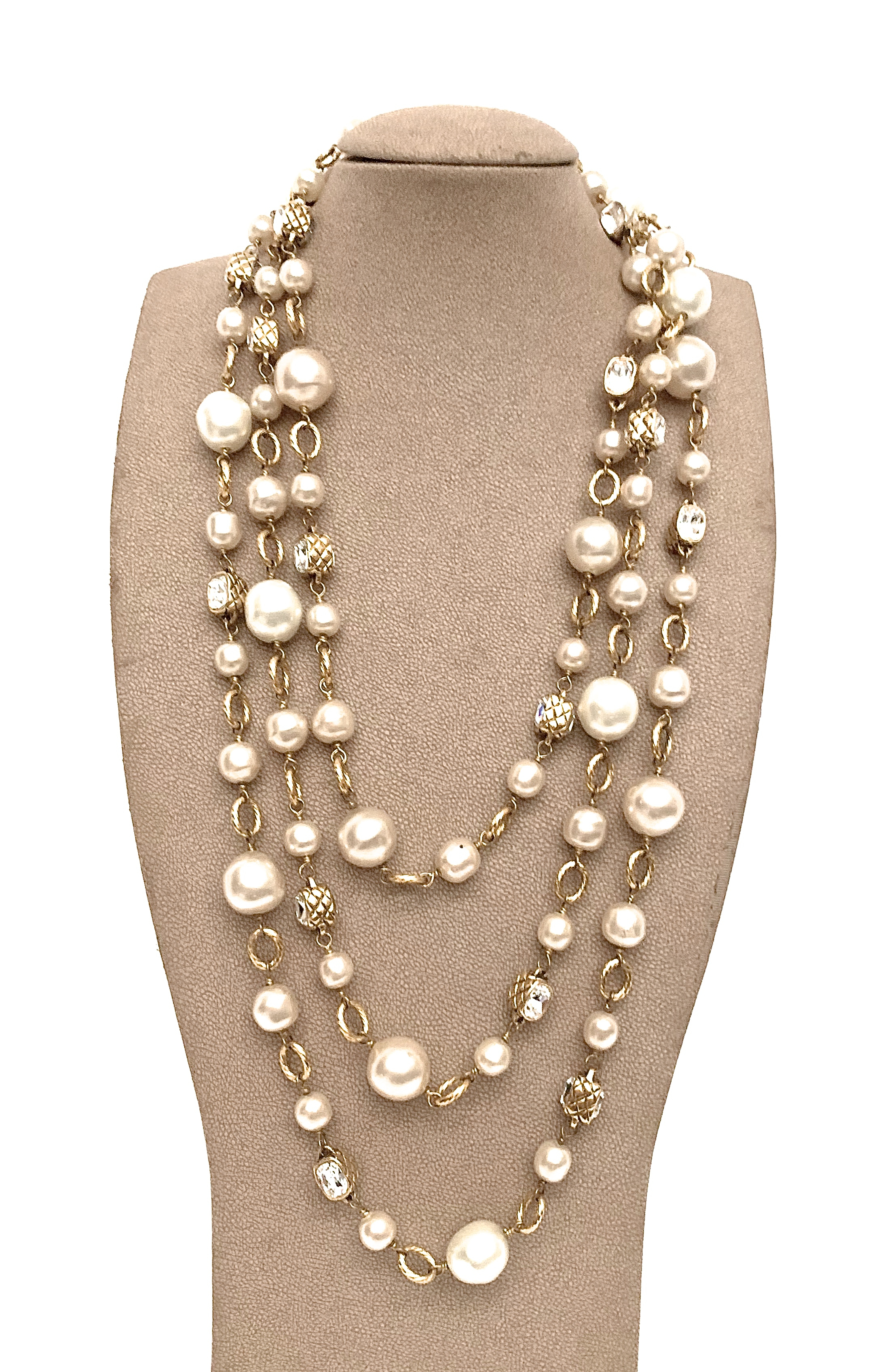 Opera Night Crystal Pearl Necklace