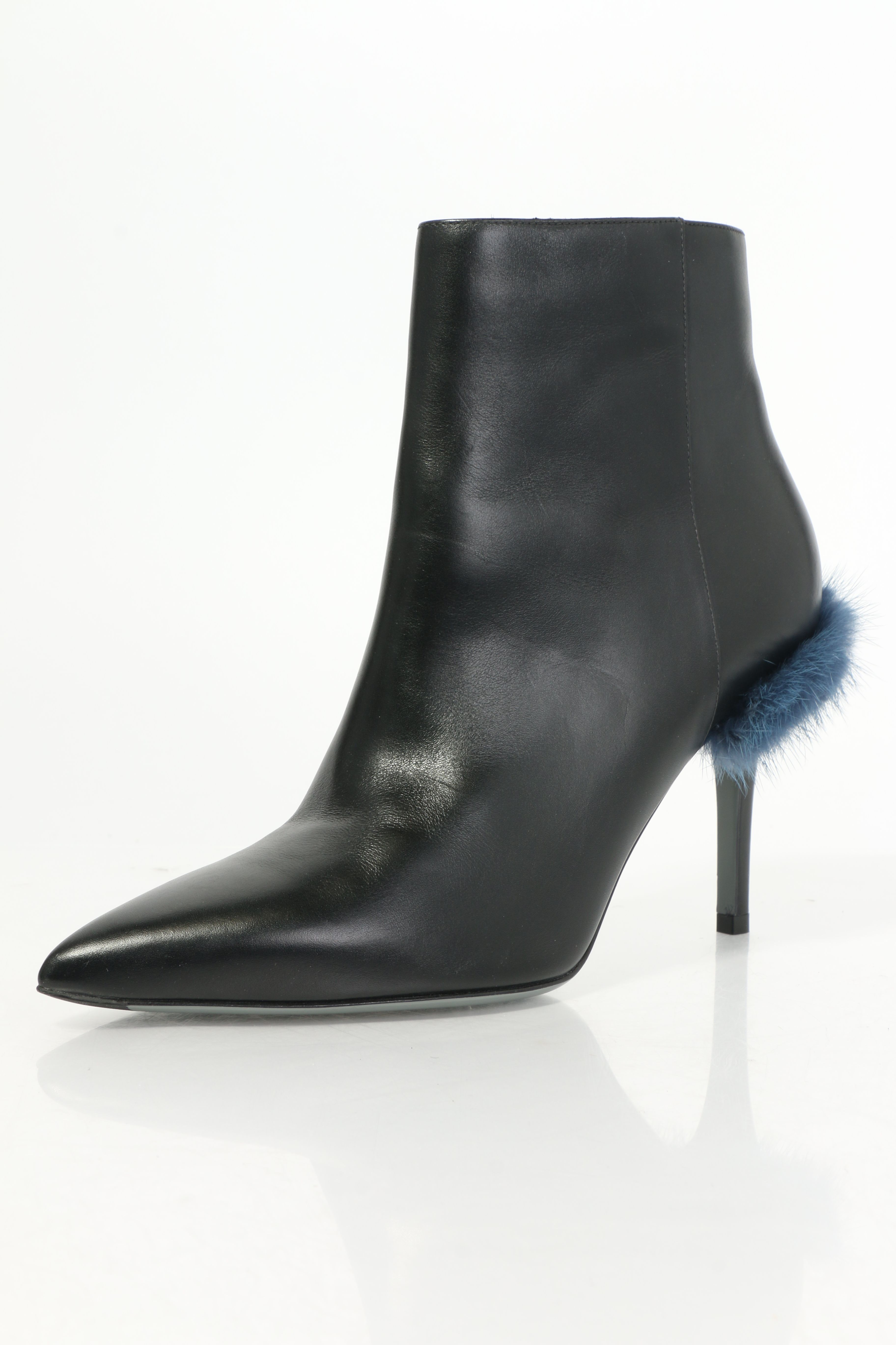 fendi fur boots