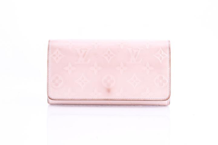 louis vuitton wallet on chain