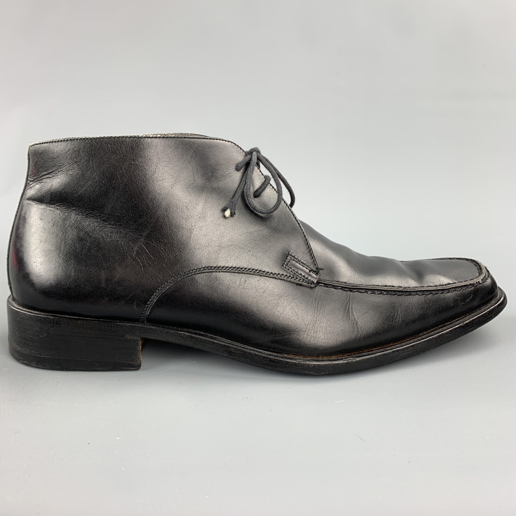 bally chukka boots