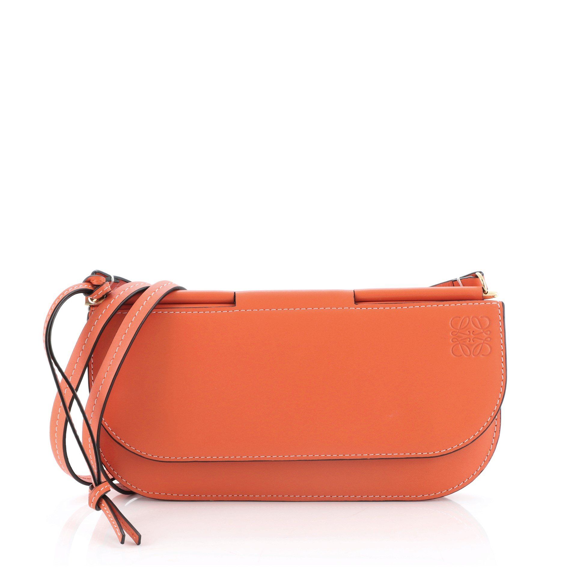 loewe gate pochette
