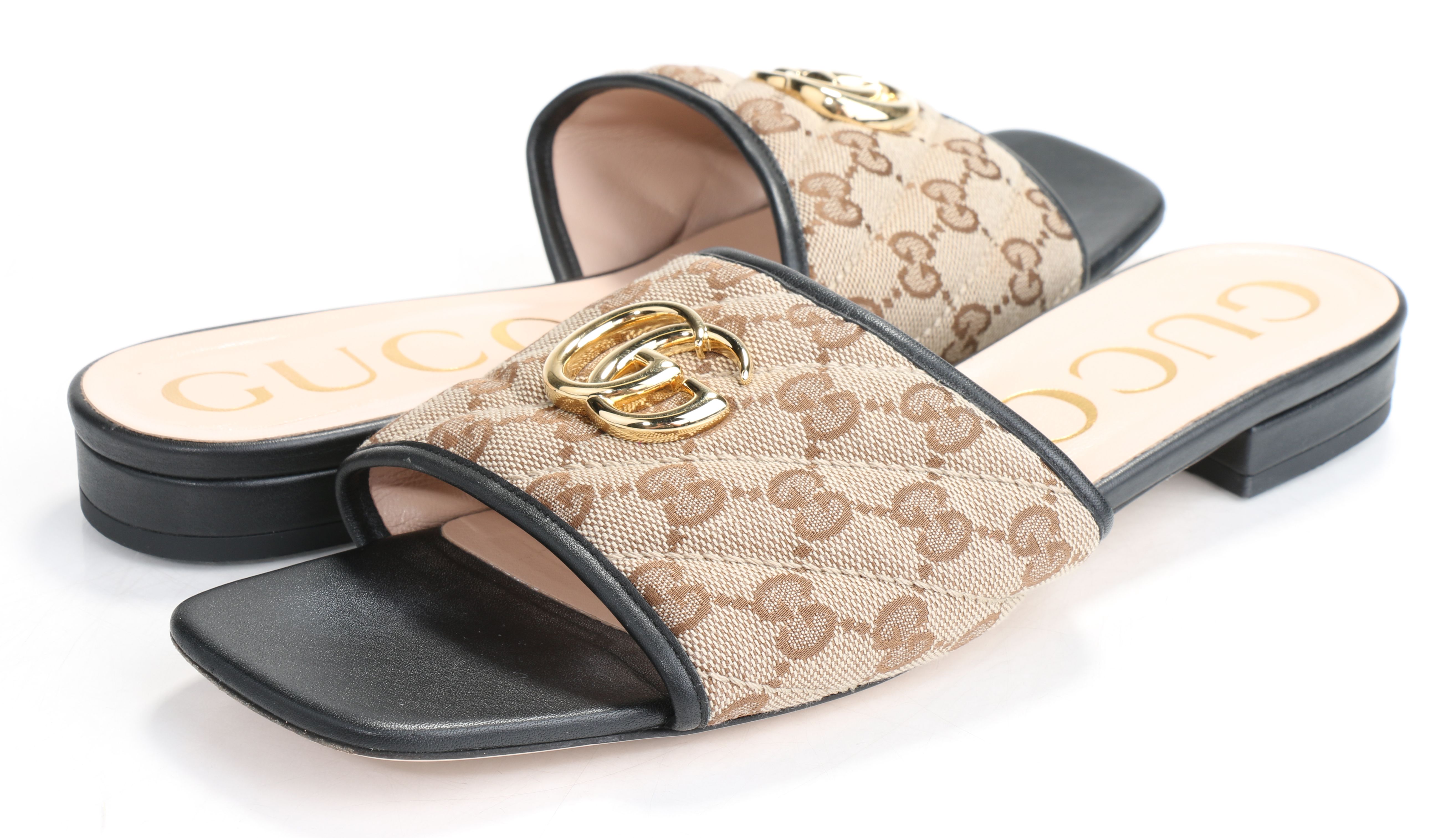 gucci gg matelassé slides
