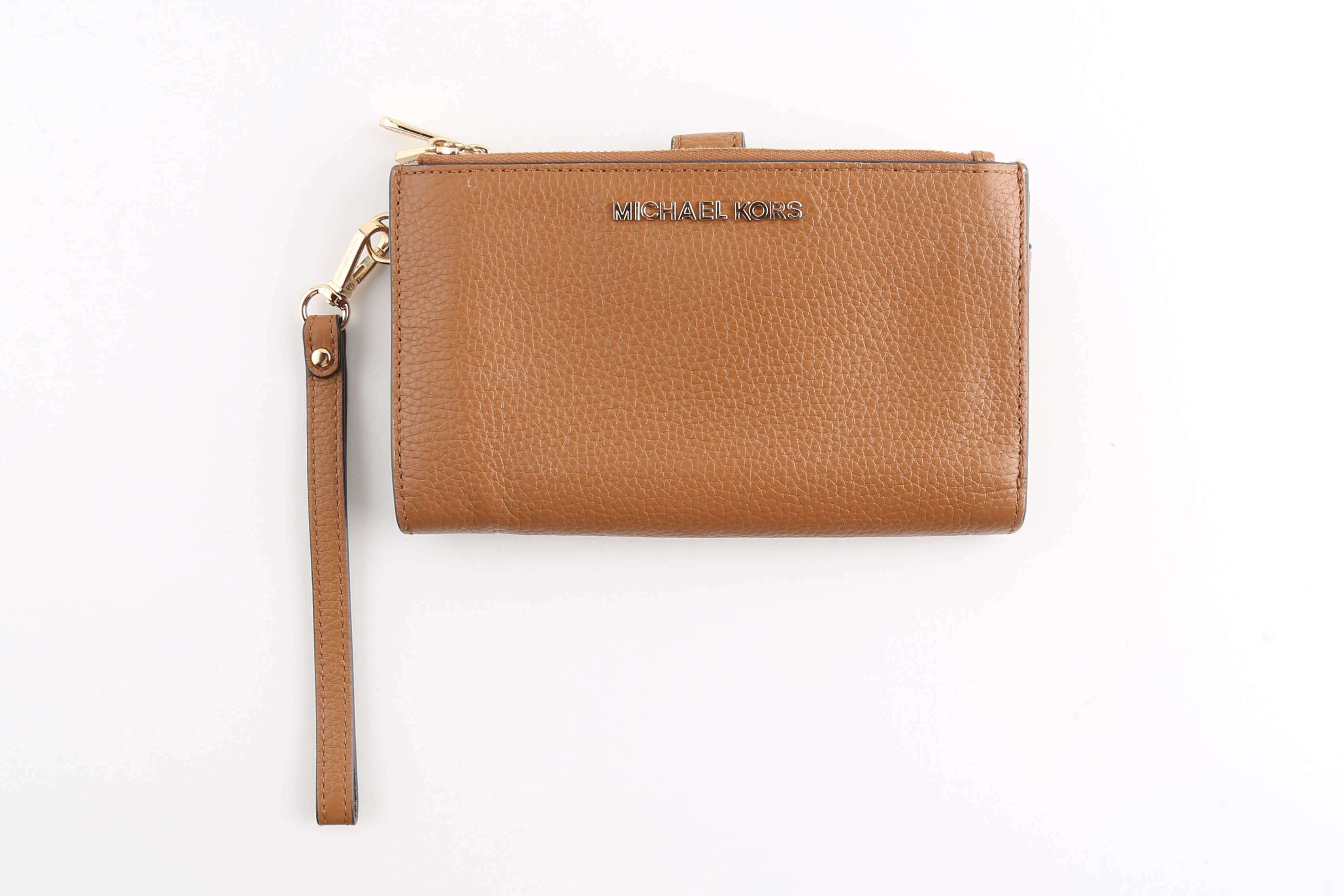 michael kors brown wristlet
