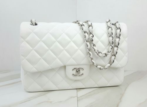 chanel jumbo lambskin