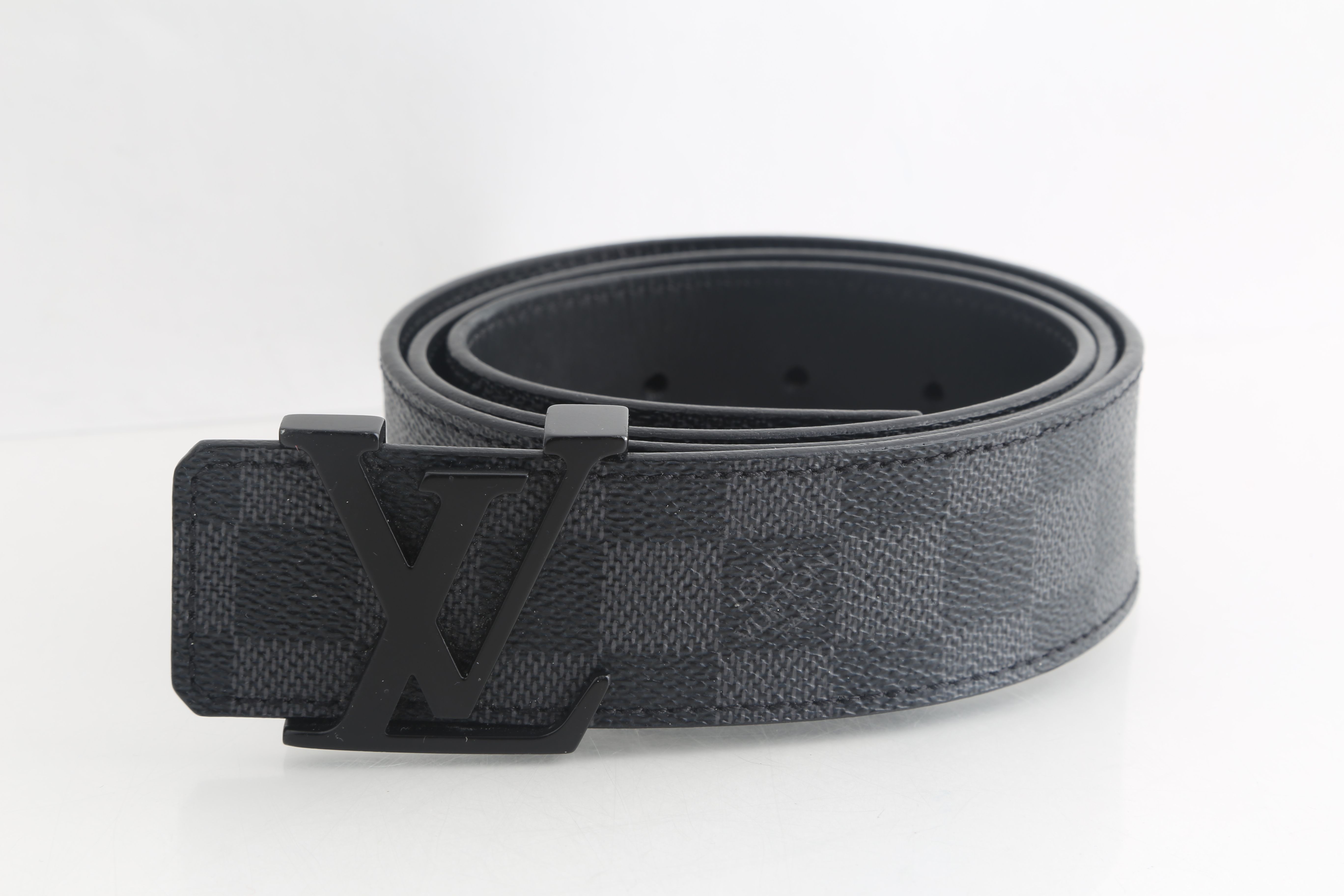 checkered lv belt