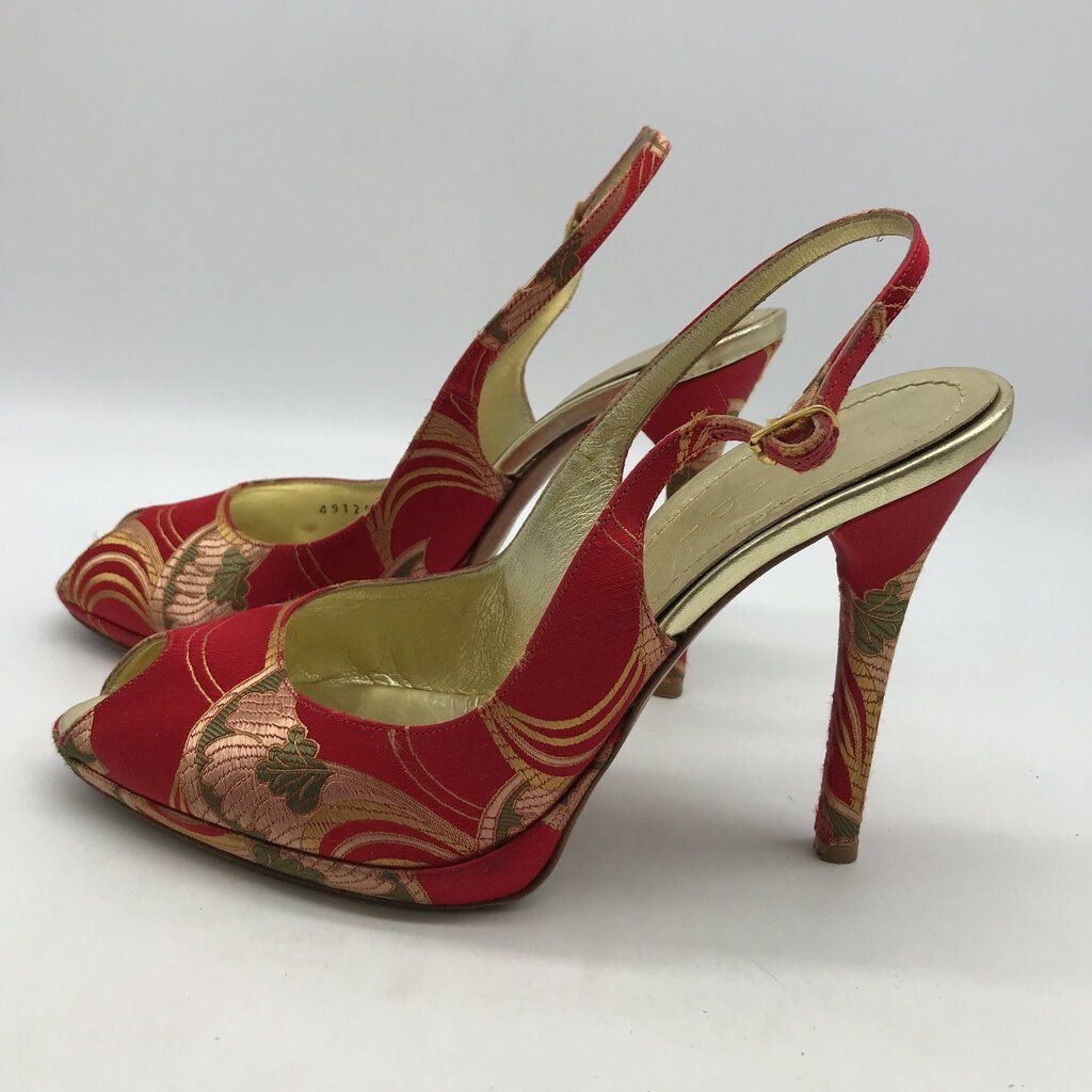 red heels size 9