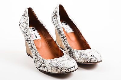 cream ballerina pumps