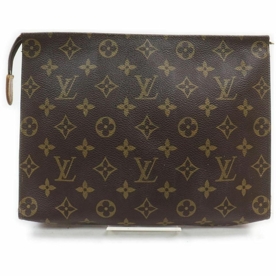 louis vuitton pouch toiletry monogram 26
