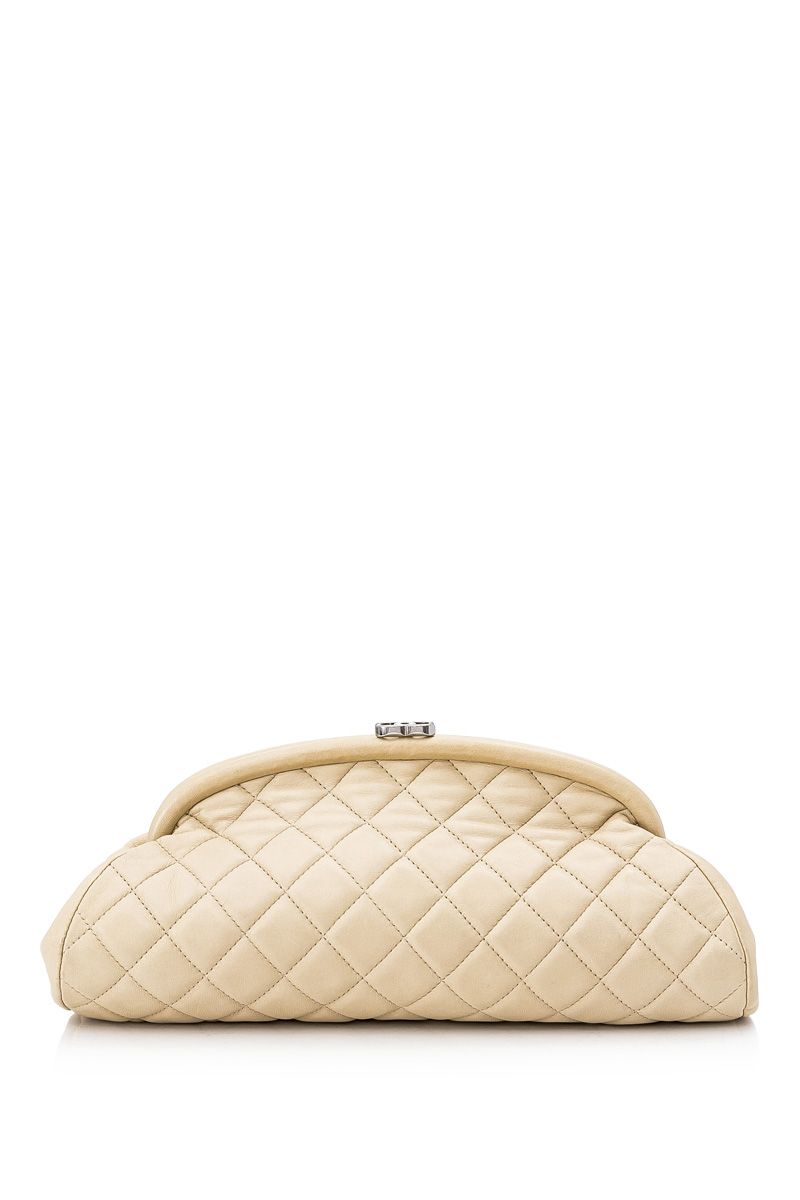 chanel timeless clutch