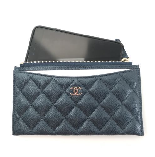 chanel classic case