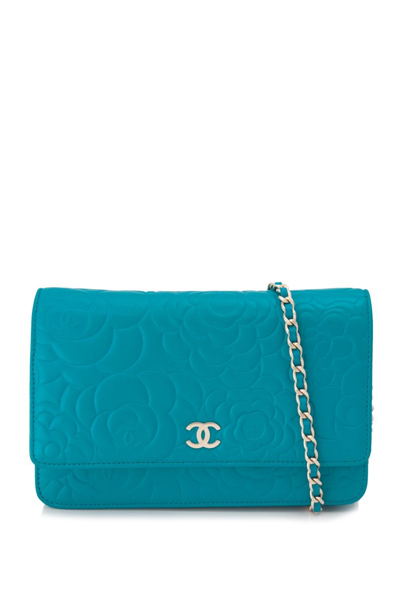chanel blue sling bag