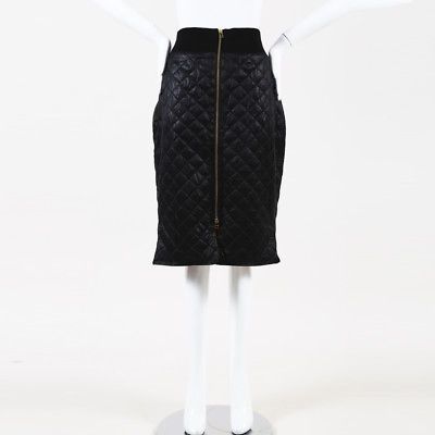 white pencil skirt quilt