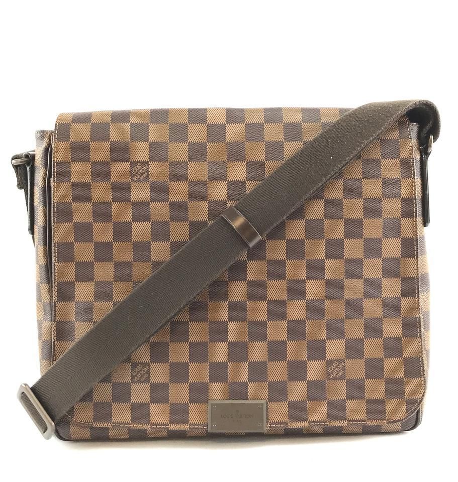 louis vuitton district mm bag
