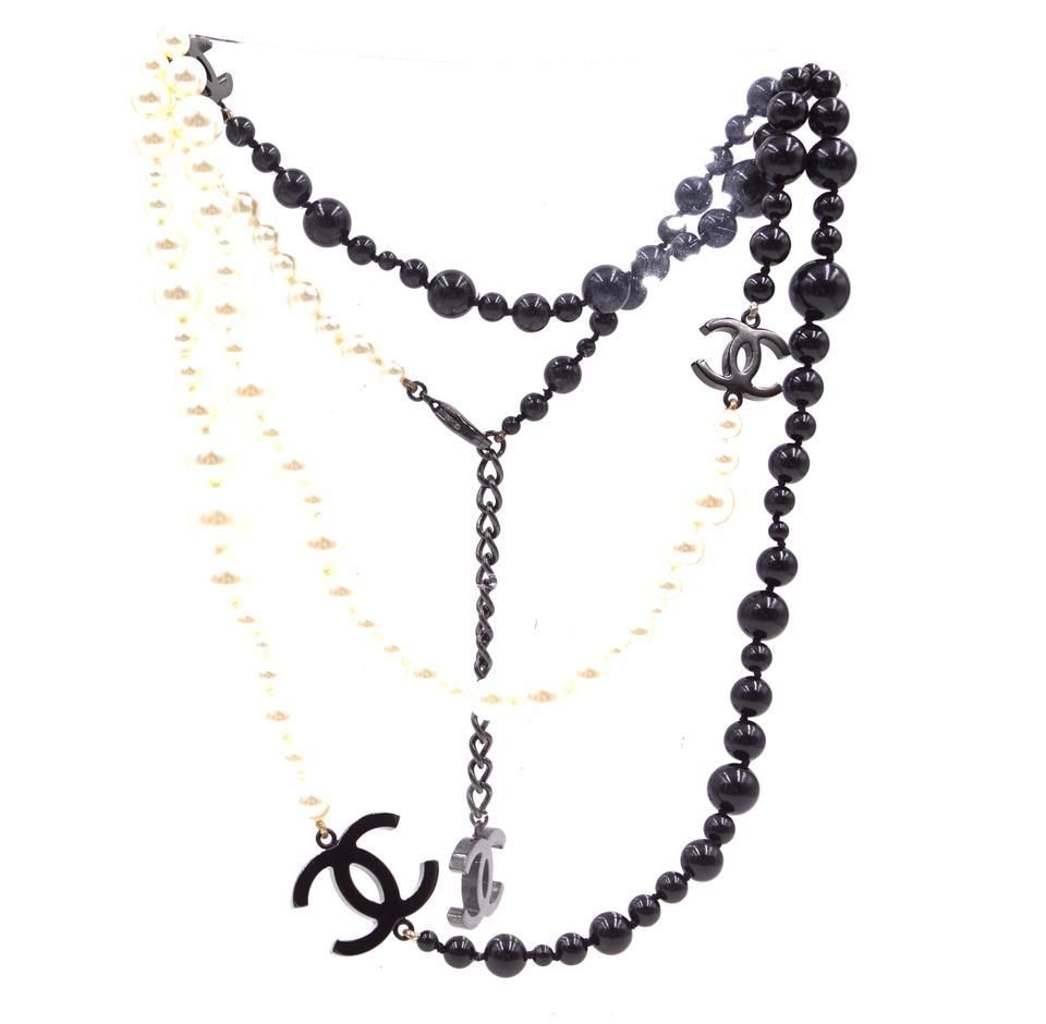 Chanel Black And White Pearl Necklace 