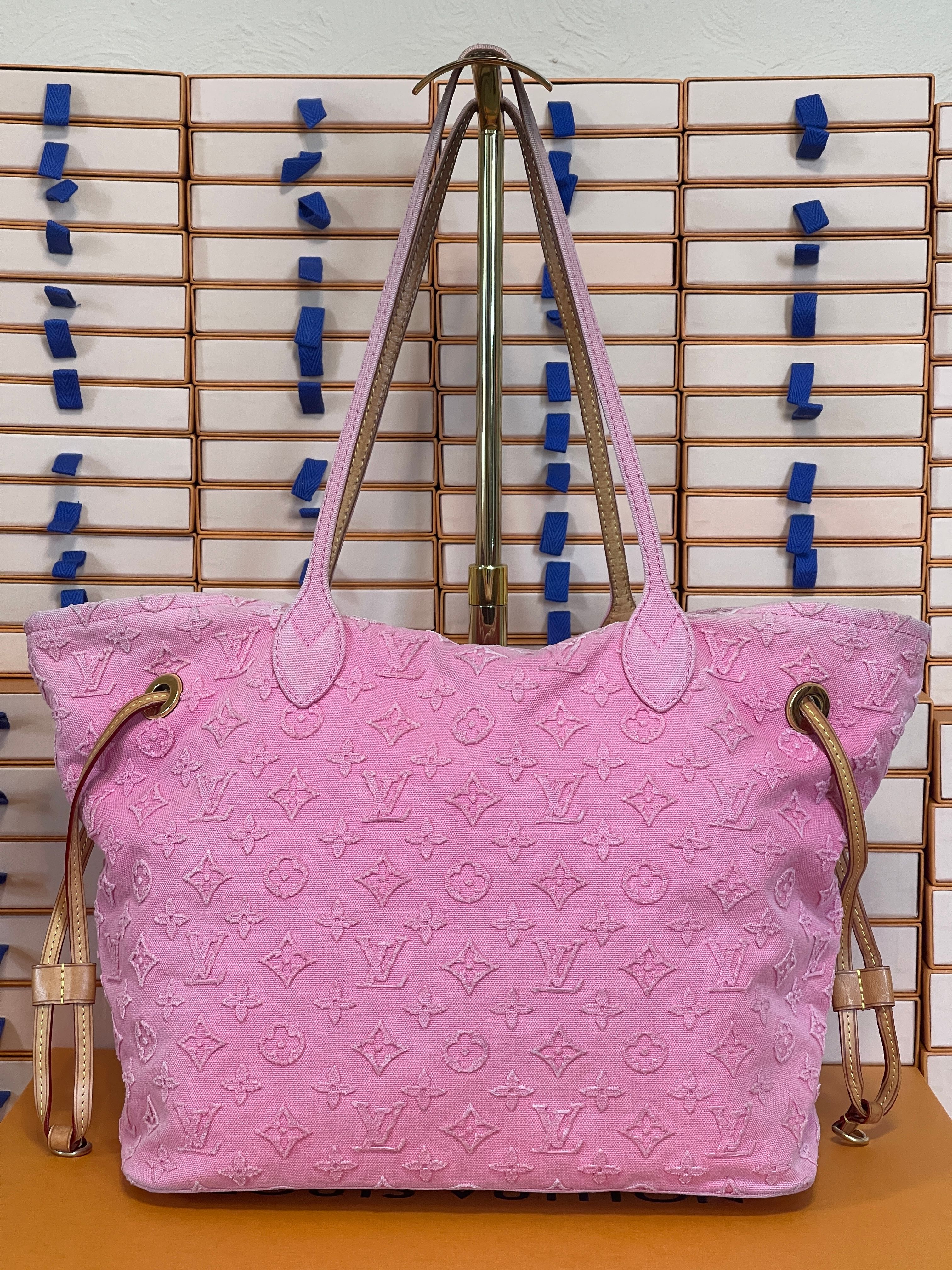 Louis Vuitton Neverfull Mm Stone 