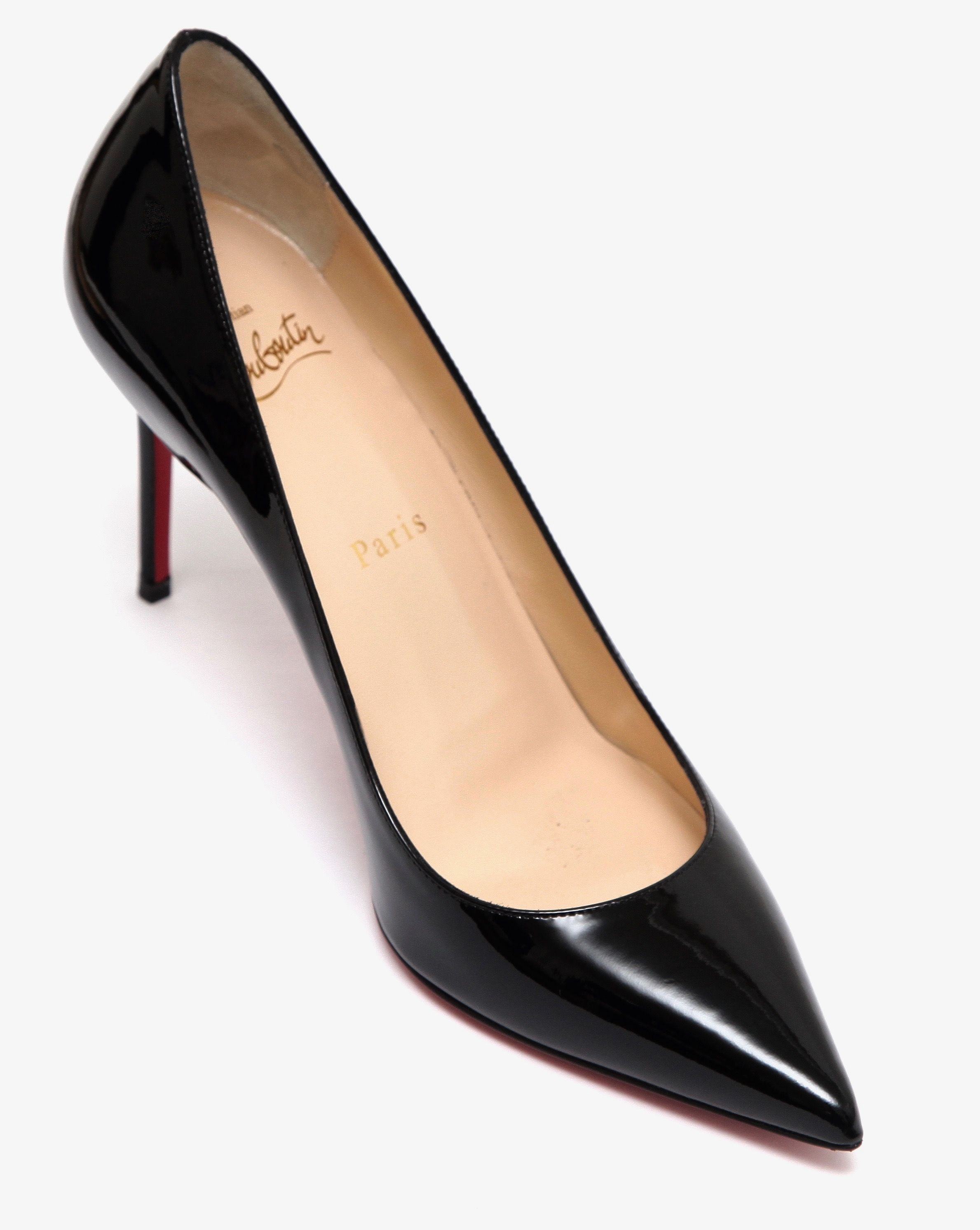 louboutin black patent leather pumps