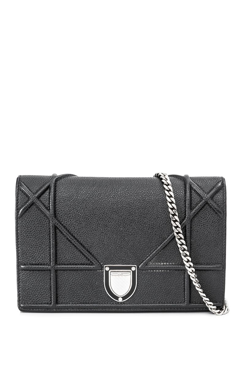 diorama wallet on chain black