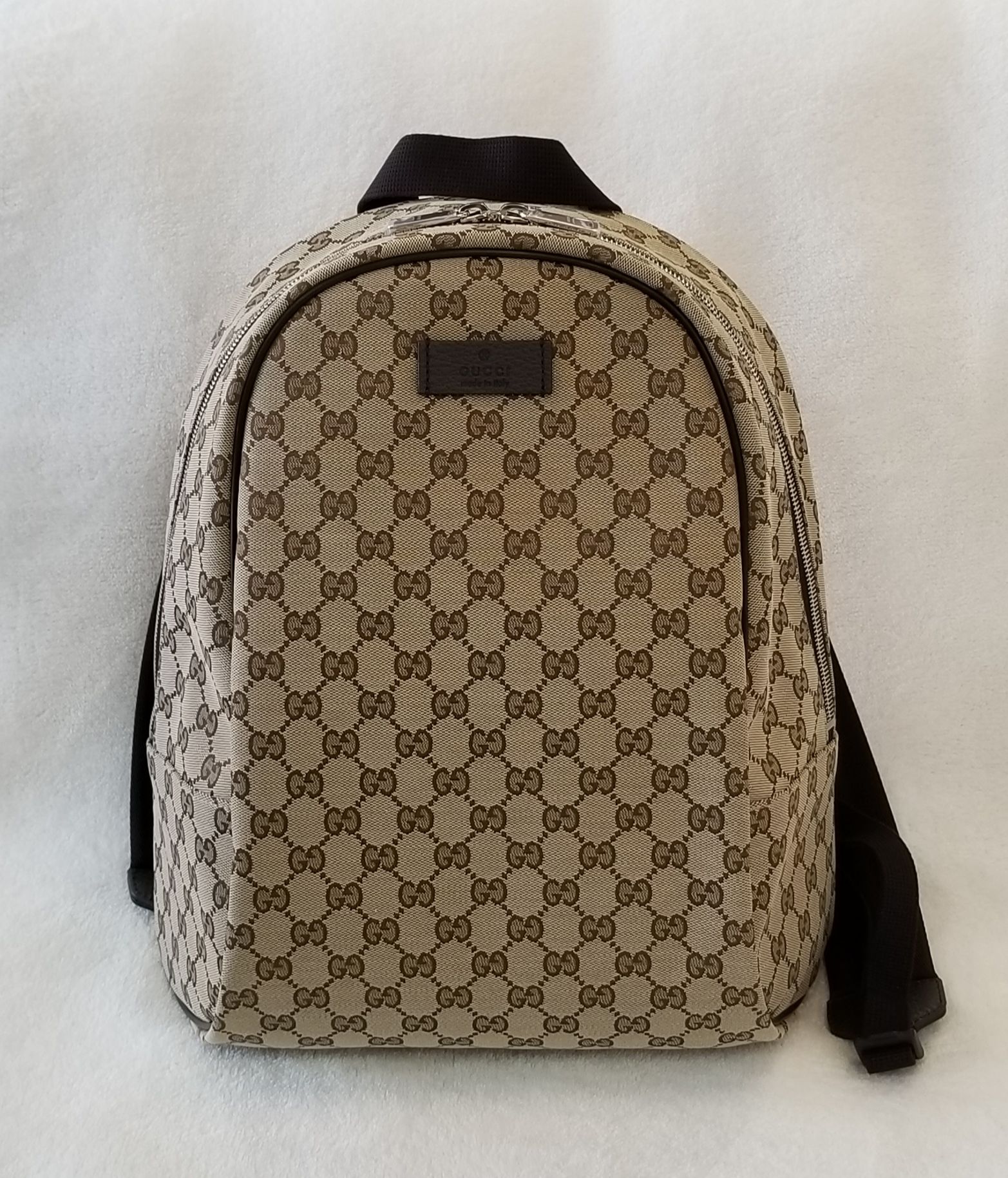 gucci supreme canvas backpack