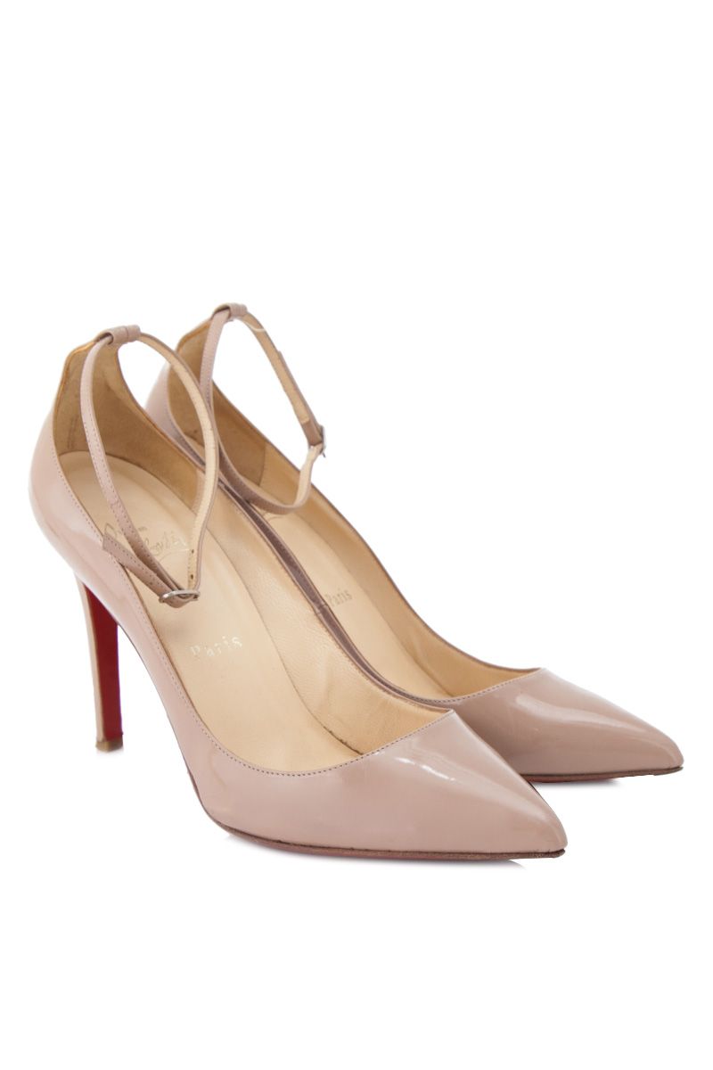 pre owned louboutin heels