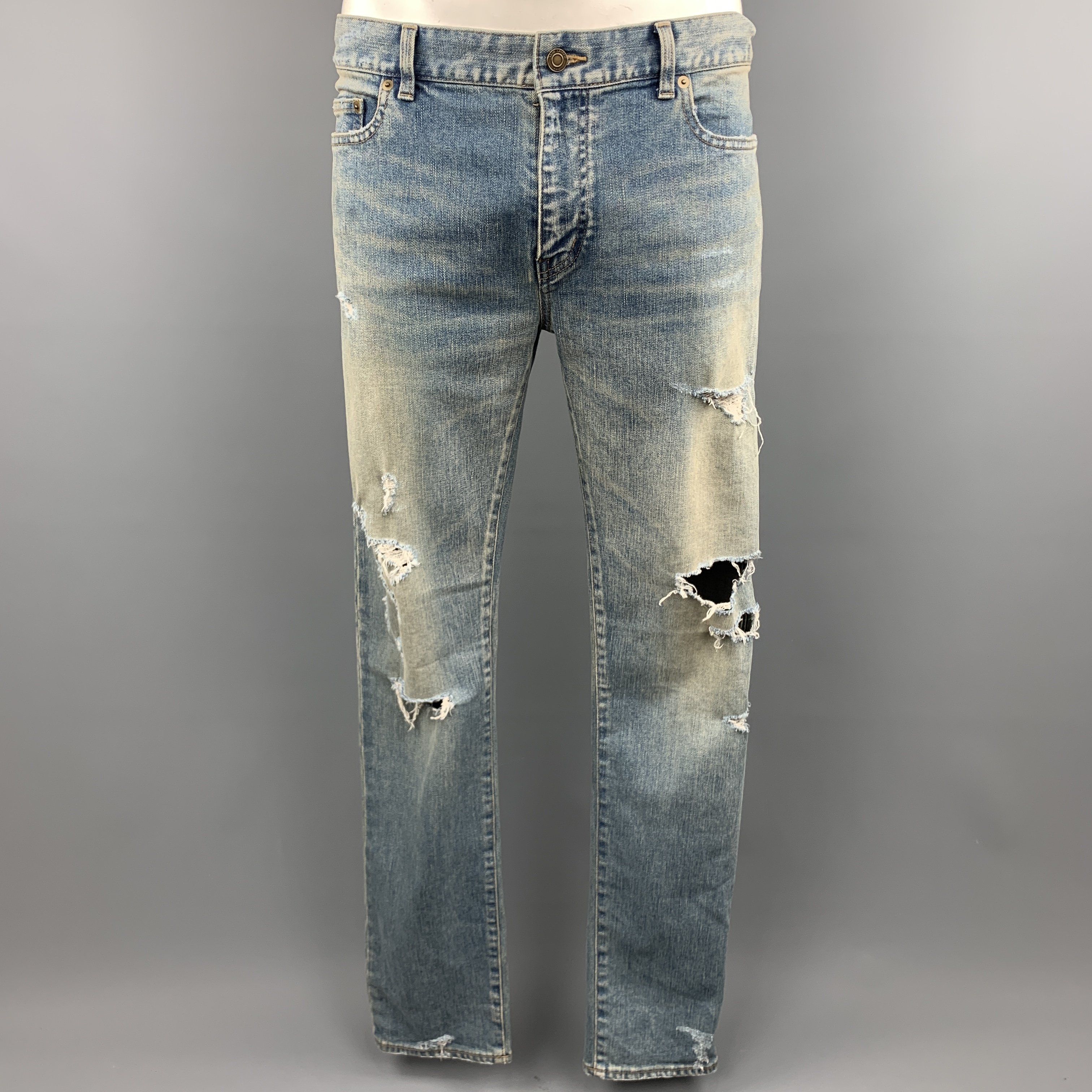 zip fly jeans