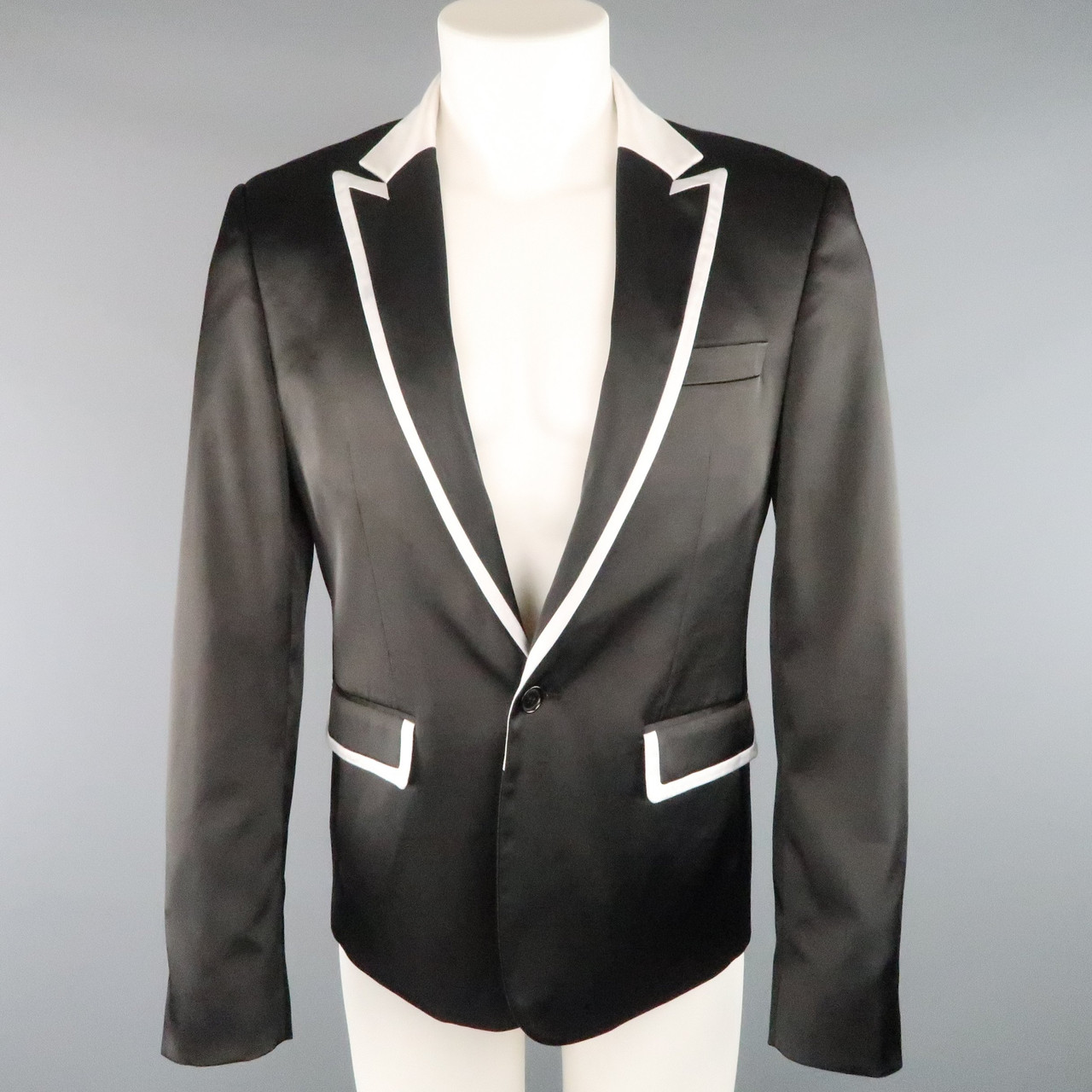 Raf Simons 40 Black Solid & White Satin Piping Peak Lapel Sport Coat