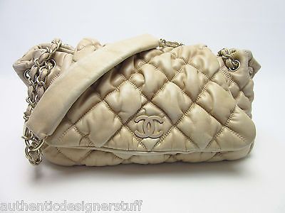 chanel bubble bag