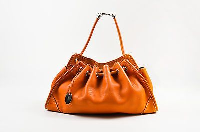 tod's leather shoulder bag