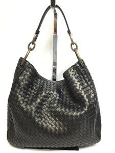 bottega veneta loop bag large
